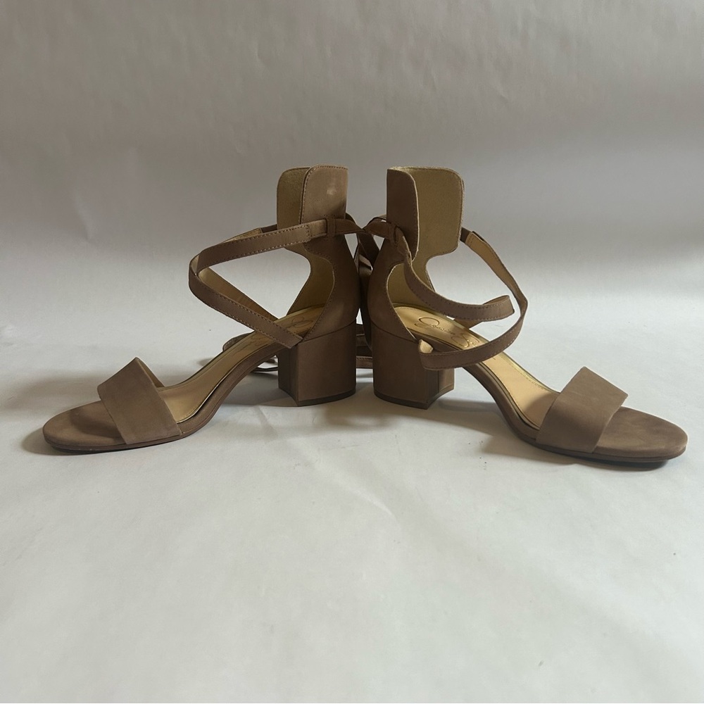 Jessica Simpson Tan Lace Up Block Heel Sandals Tassel Gladiator Strappy Heel 8.5 - Picture 6 of 13